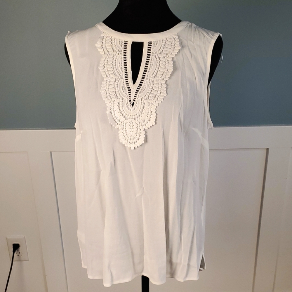 Daniel Rainn Anthropologie Sleeveless Crochet Trim Top White L